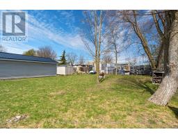 88 RICHMOND STREET N - 44