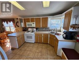 142 SANDBAGGER CRESCENT - 11