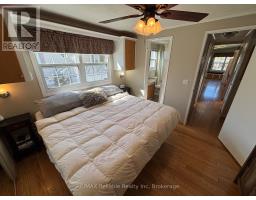 142 SANDBAGGER CRESCENT - 22