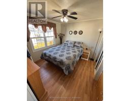 142 SANDBAGGER CRESCENT - 27