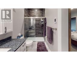 661 GLORIA STREET - 23