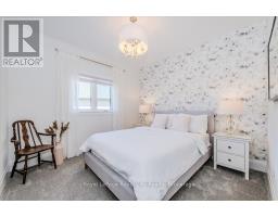 29 WINCHESTER CRESCENT - 19
