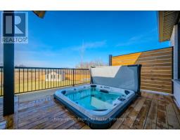29 WINCHESTER CRESCENT - 38