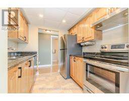 1008 - 237 KING STREET W - 20
