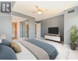1008 - 237 KING STREET W - 22