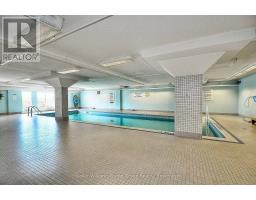 1008 - 237 KING STREET W - 41
