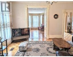 25 GUELPH STREET - 11