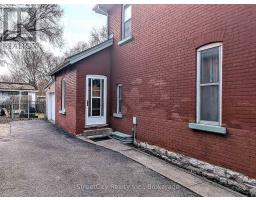 25 GUELPH STREET - 24