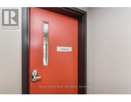 314 - 155 ST LEGER STREET - 35