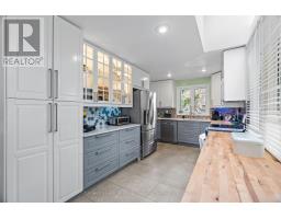 No.24 - 76582 JOWETT S GROVE - 14