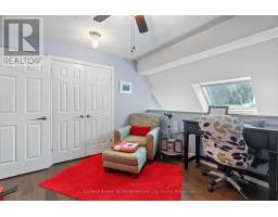 No.24 - 76582 JOWETT S GROVE - 23