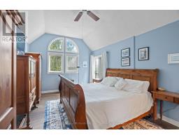 No.24 - 76582 JOWETT S GROVE - 24