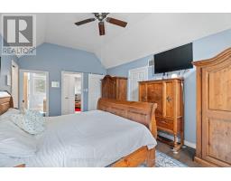 No.24 - 76582 JOWETT S GROVE - 27