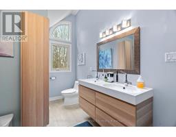 No.24 - 76582 JOWETT S GROVE - 29