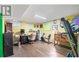 No.24 - 76582 JOWETT S GROVE - 31