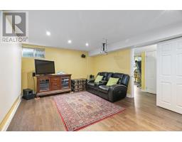 No.24 - 76582 JOWETT S GROVE - 33