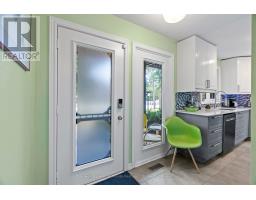 No.24 - 76582 JOWETT S GROVE - 7