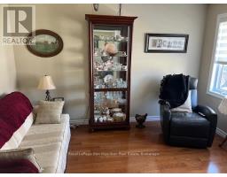 410 DANBY STREET E - 8