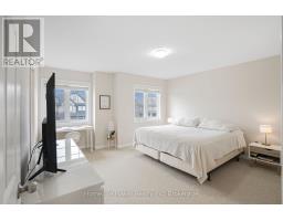 1458 CAEN AVENUE - 19