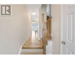 1458 CAEN AVENUE - 4