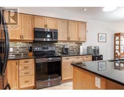 5 - 74 EDISON STREET - 9