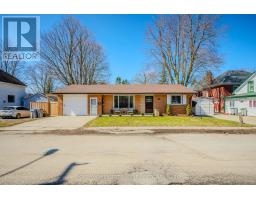 135 LILLICO AVENUE S - 1