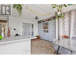 73 SOUTHWOOD DRIVE - 15