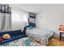 73 SOUTHWOOD DRIVE - 18