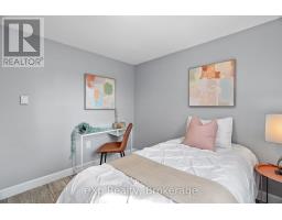 236 SYDENHAM STREET - 24