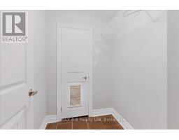 206 - 255 JOHN STREET N - 20