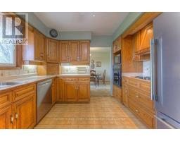 77 HURON ROAD W - 16