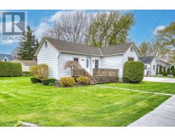 190 ELM AVENUE N - 4