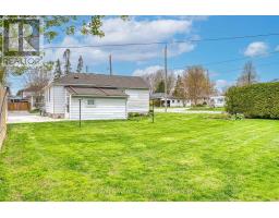190 ELM AVENUE N - 6