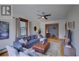 31 SPARLING STREET - 14