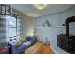 31 SPARLING STREET - 17
