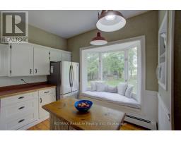 31 SPARLING STREET - 33