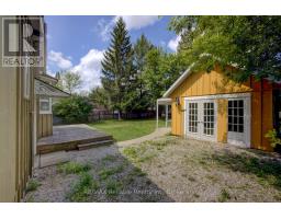 31 SPARLING STREET - 34