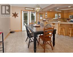 136 NAPIER STREET - 14