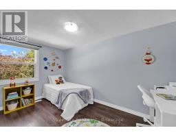 35 BABB CRESCENT - 16