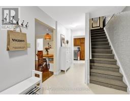 35 BABB CRESCENT - 4