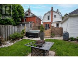 62 LOUISE STREET - 31