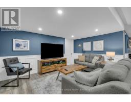 46 HALLIDAY DRIVE - 26