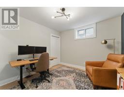87 ORR STREET - 32