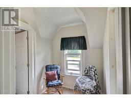 378 VICTORIA STREET - 12