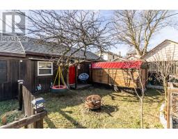 30 ERIE STREET N - 46
