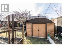 30 ERIE STREET N - 49