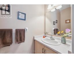 32 - 755 WILLOW ROAD - 19