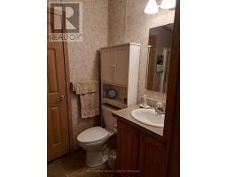 469 RICHARD CRESCENT - 13