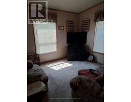 469 RICHARD CRESCENT - 14
