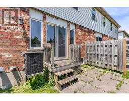 41 - 400 WILSON AVENUE - 18
